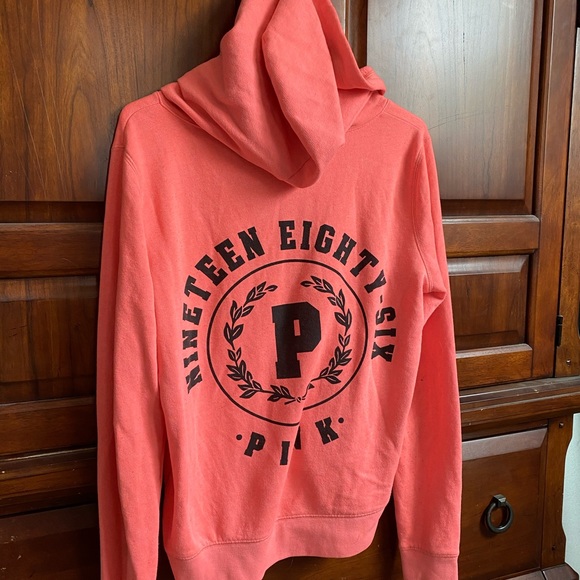 Pink hoodie - Picture 2 of 2